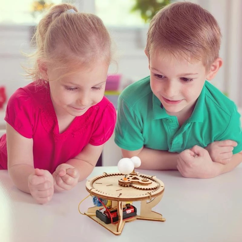 Solar System Astronomy Sun Ear - Woodworking Kits For Kids recensione e prezzo