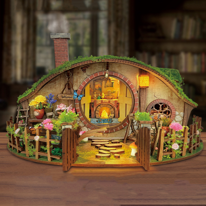 Wooden DIY Magic Ring Dollhous - Woodworking Kits For Kids recensione e prezzo